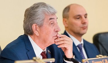 Заседание Законодательного Собрания Оренбургской области